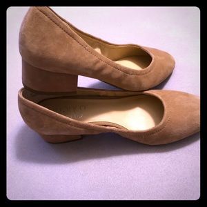 Franco sarto  suede pumps